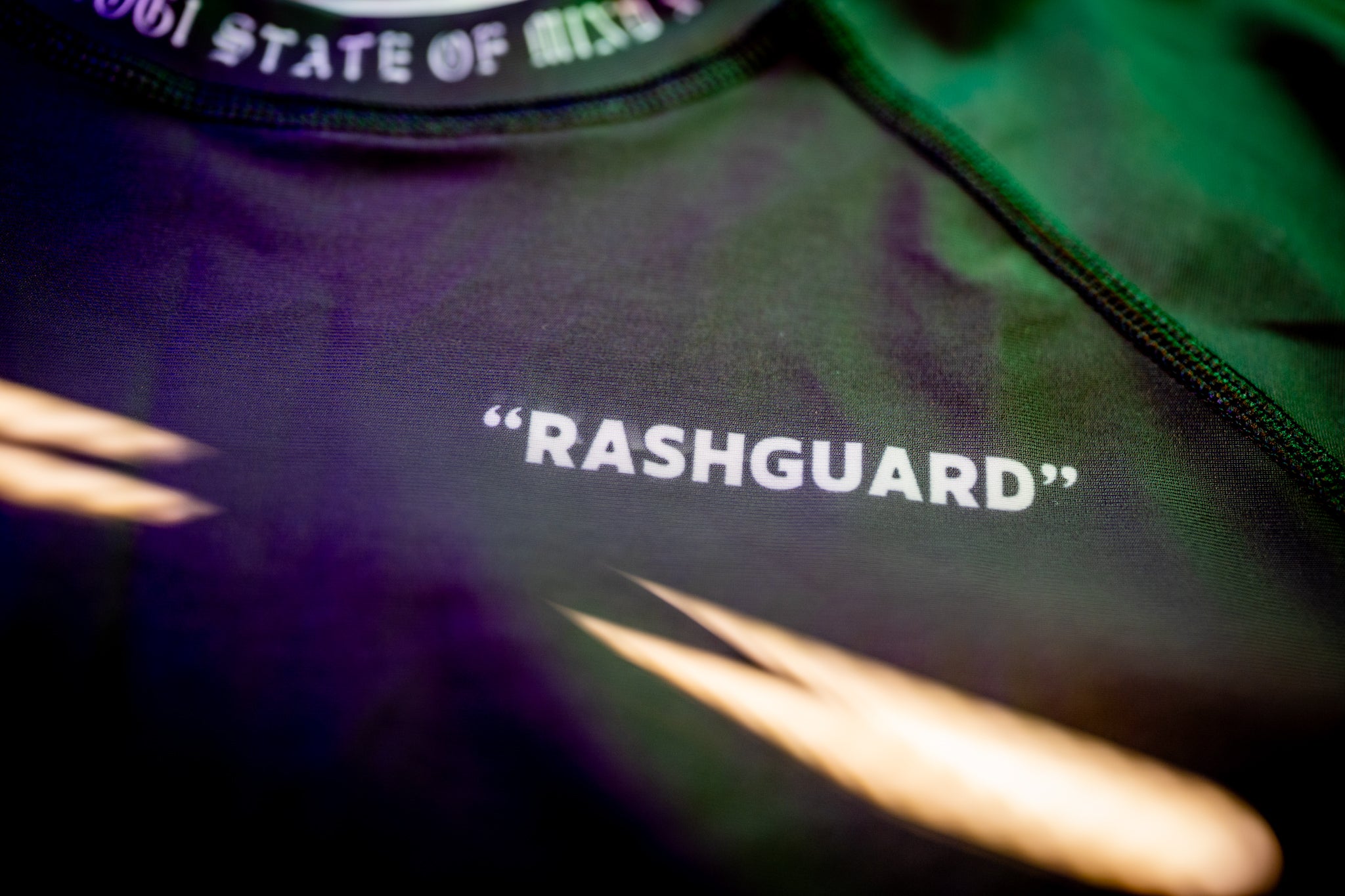 “Rashguard”